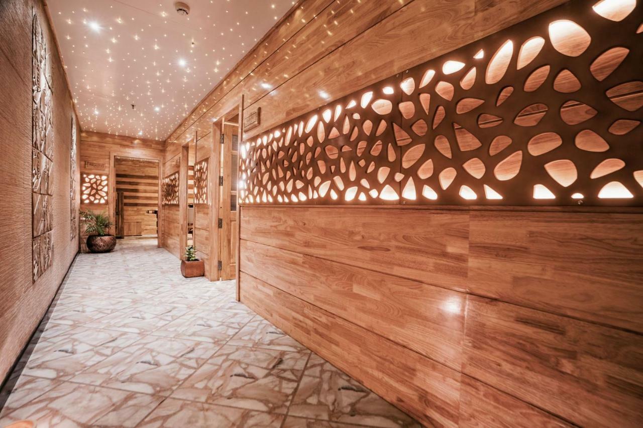 The Panoramic Getaway Otel Munnar Dış mekan fotoğraf The interior of the hotel